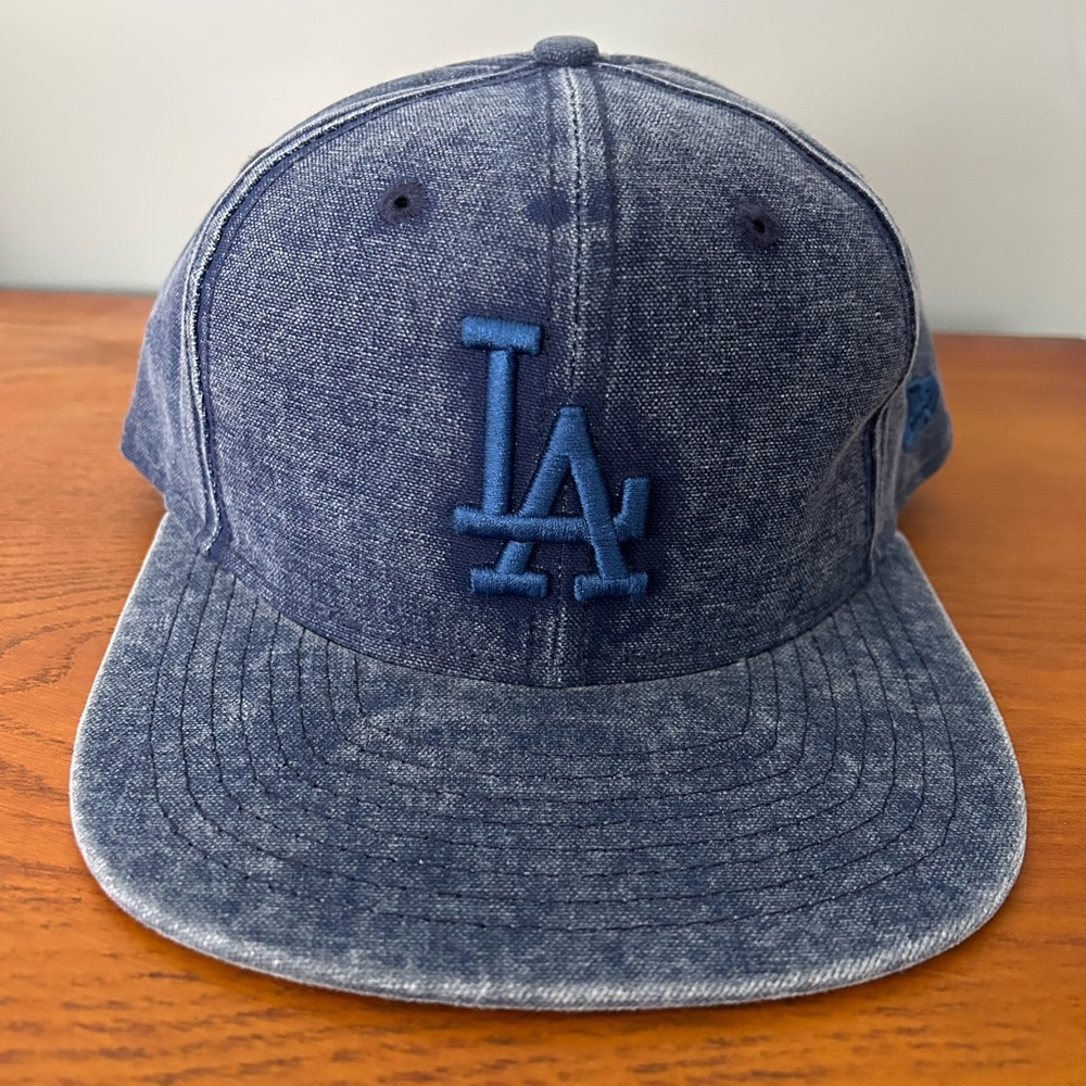 EXCLUSIVE New Era 9Fifty LA Dodgers Denim Blue Snapback